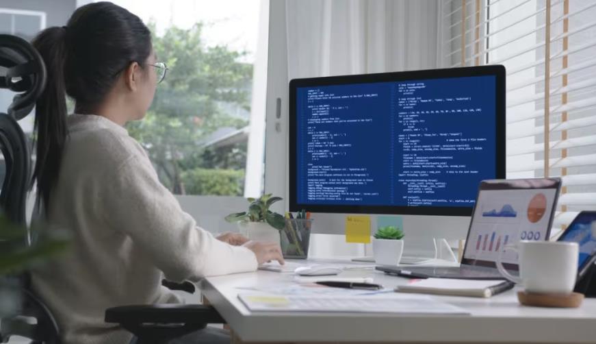 林口县企业数字化解决方案:机器学习赋能商业模式升级的核心路径